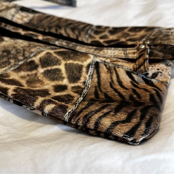 Animal print clutch purse - Picture 10 of 10